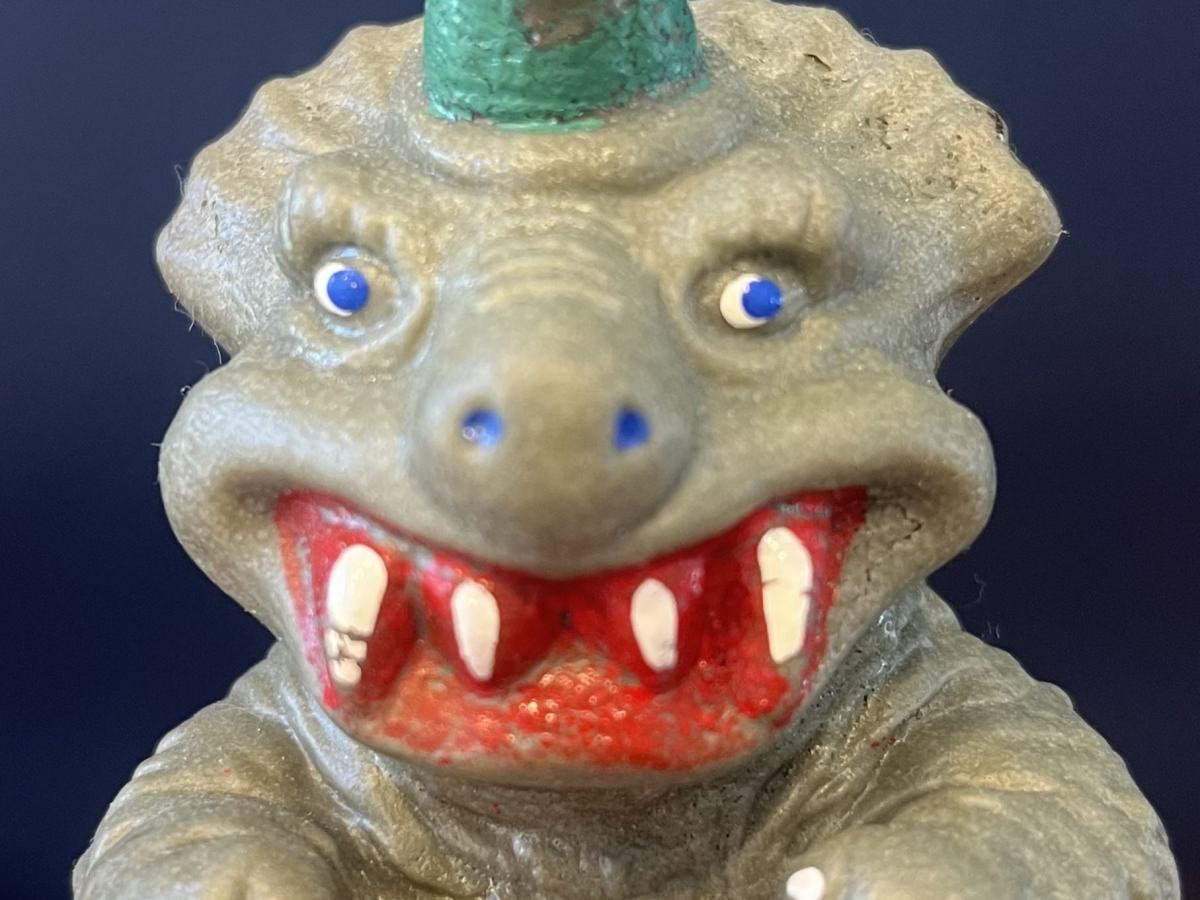 ‘Know your onions’: a bootleg kaiju almost certainly from Poland at the time of the fall of the Communist Polish People’s Republic (Polska Rzeczpospolita&nbsp;Ludowa)